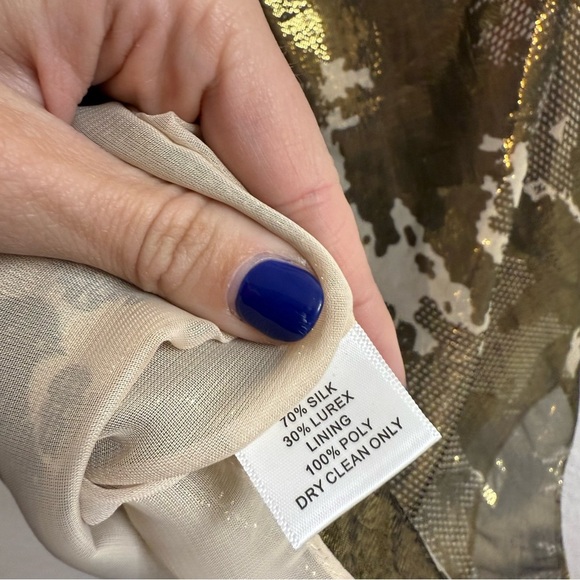 Gibson Silk Blend Gold Metallic One Shoulder Blouse Size M - Picture 5 of 5